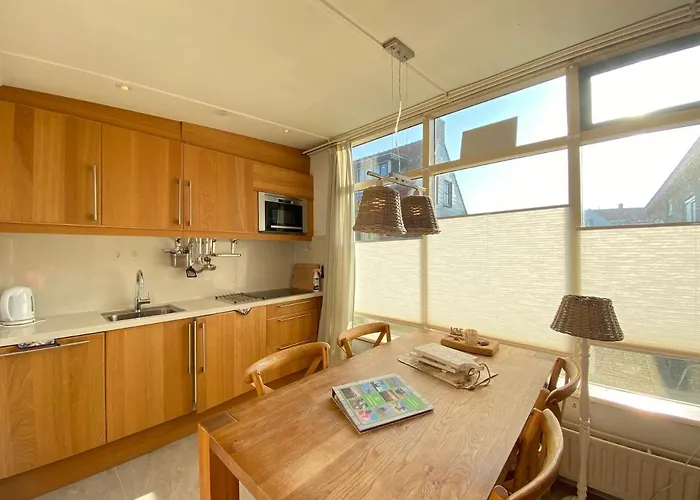 아파트 Op 't Landtweg 37a *