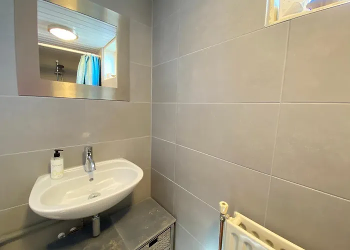 아파트 Op 't Landtweg 37a 칼란트소그